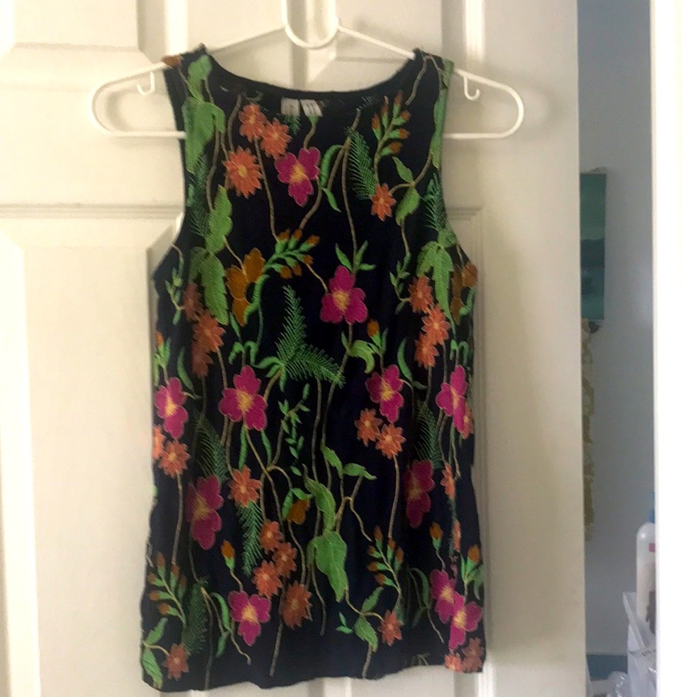 Anthropologie sleeveless embroidered top